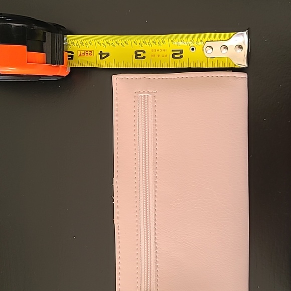 MUNDI BRAND WOMEN'S "BLUSH SLIM CLUTCH" WALLET WITH RFID PROTECTION - Picture 11 of 12